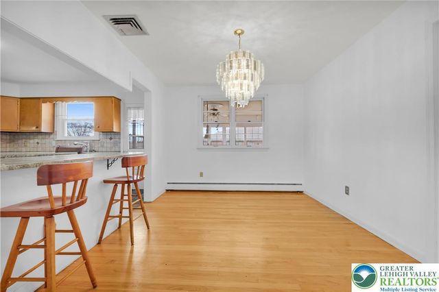 3922 Oakhurst Drive, Upper Saucon Twp, PA 18034