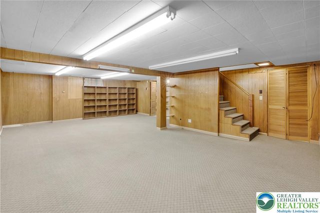 3922 Oakhurst Drive, Upper Saucon Twp, PA 18034