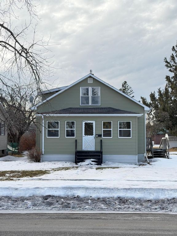 205 3rd Street W, Ada, MN 56510