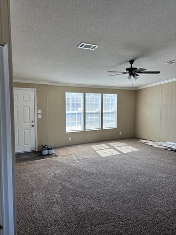 6879 Pr Prairie N, Shallowater, TX 79363