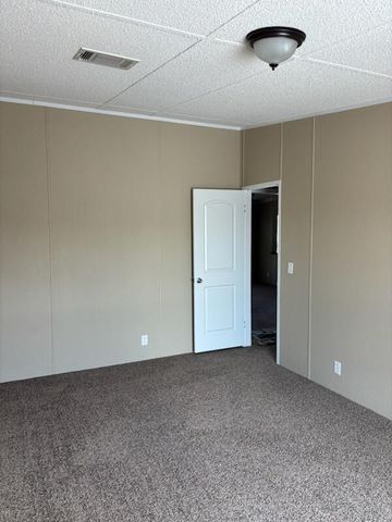 6879 Pr Prairie N, Shallowater, TX 79363