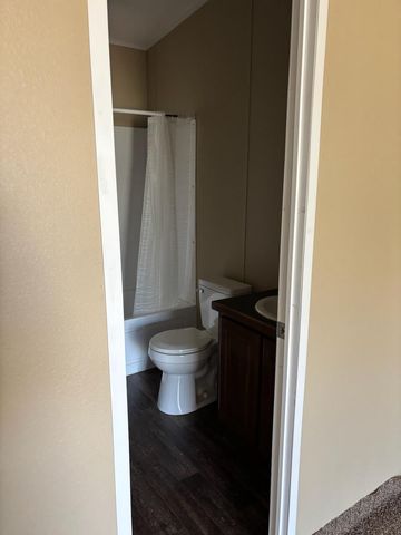 6879 Pr Prairie N, Shallowater, TX 79363