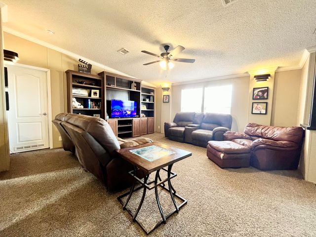 6879 Pr Prairie N, Shallowater, TX 79363