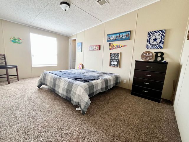 6879 Pr Prairie N, Shallowater, TX 79363