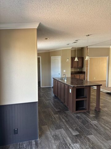 6879 Pr Prairie N, Shallowater, TX 79363