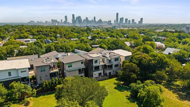 2105 Goodrich Ave 7, Austin, TX 78704