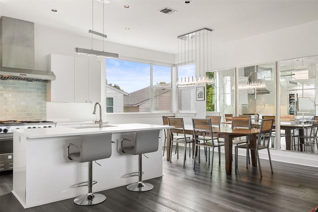 2105 Goodrich Ave 7, Austin, TX 78704