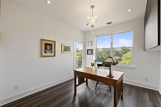 2105 Goodrich Ave 7, Austin, TX 78704