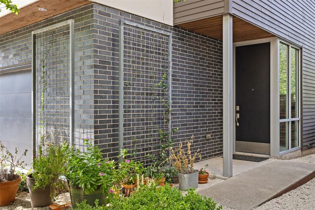 2105 Goodrich Ave 7, Austin, TX 78704