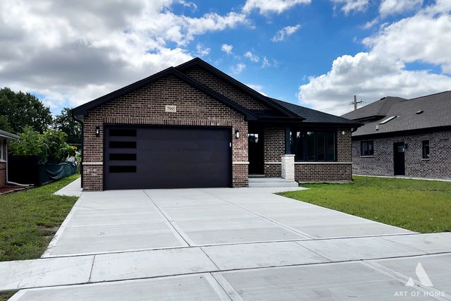 7945 W 73 Place, Bridgeview, IL 60455