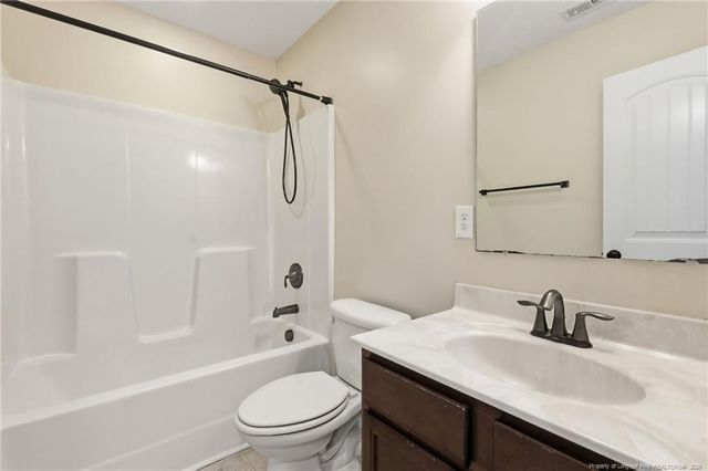 2000 Roswell Road, Fayetteville, NC 28314