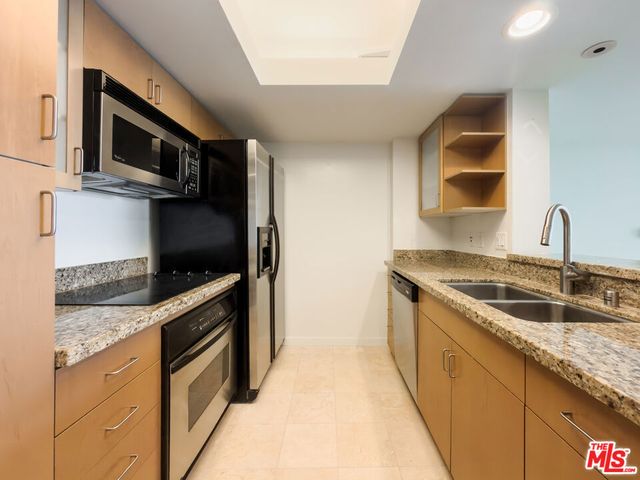 13700 Marina Pointe Drive 1626, Marina Del Rey, CA 90292
