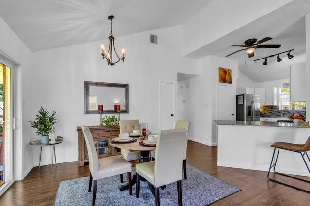 2535 Jeb Stuart Court, League City, TX 77573