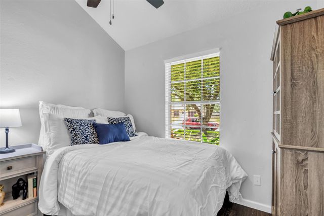 2535 Jeb Stuart Court, League City, TX 77573