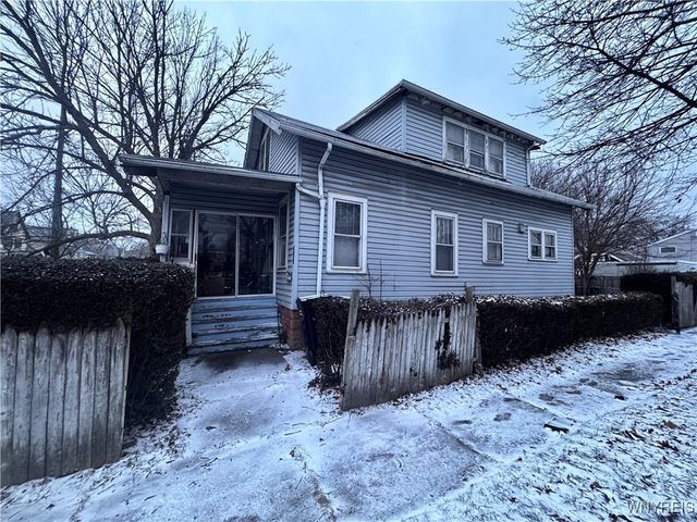 1888 Weston Avenue, Niagara Falls, NY 14305