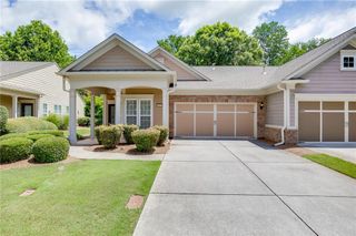 6160 Longleaf Drive, Hoschton, GA 30548