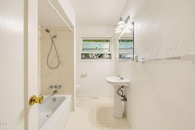 840 Harmony Lane, Ashland, OR 97520