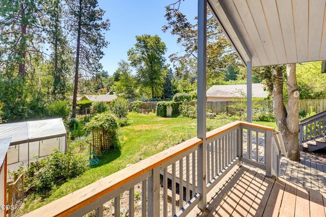840 Harmony Lane, Ashland, OR 97520