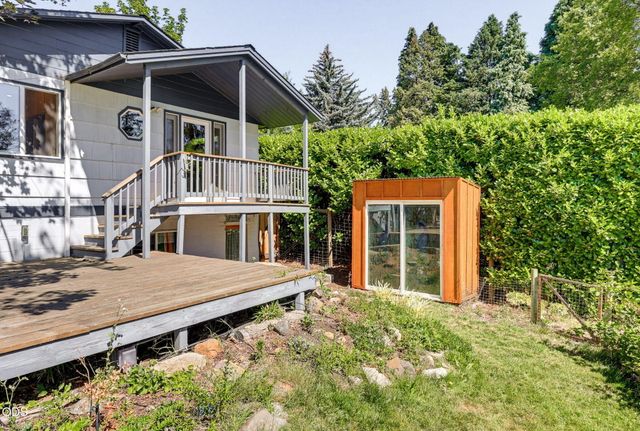 840 Harmony Lane, Ashland, OR 97520