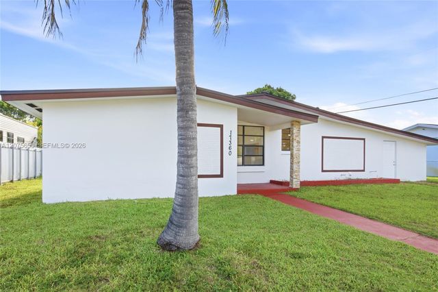 17360 SW 121st Avenue, Miami, FL 33177