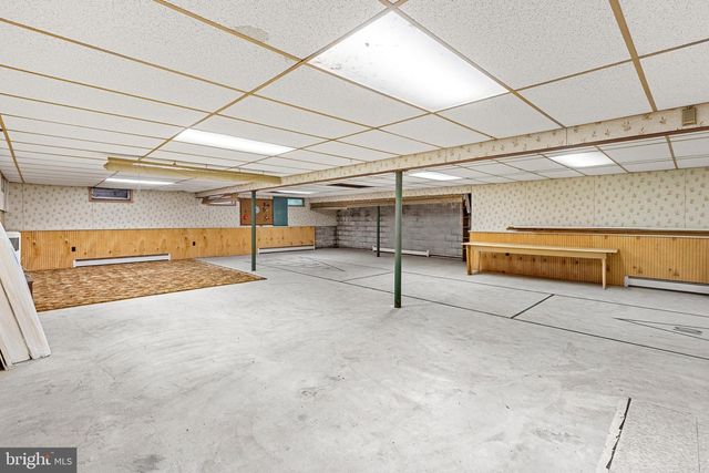 2566 GOLDEN DR, East Petersburg, PA 17520
