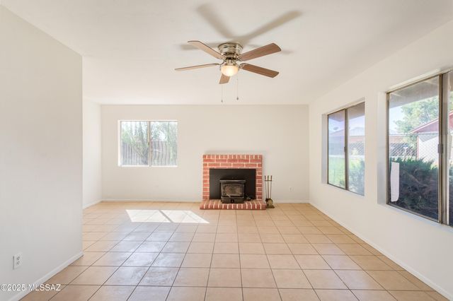 913 Plaza Del Gado, Sierra Vista, AZ 85635