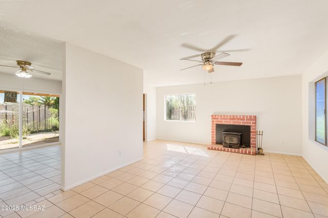 913 Plaza Del Gado, Sierra Vista, AZ 85635