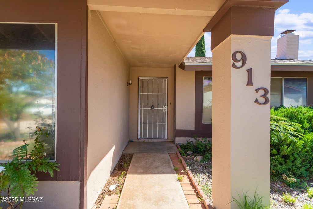 913 Plaza Del Gado, Sierra Vista, AZ 85635