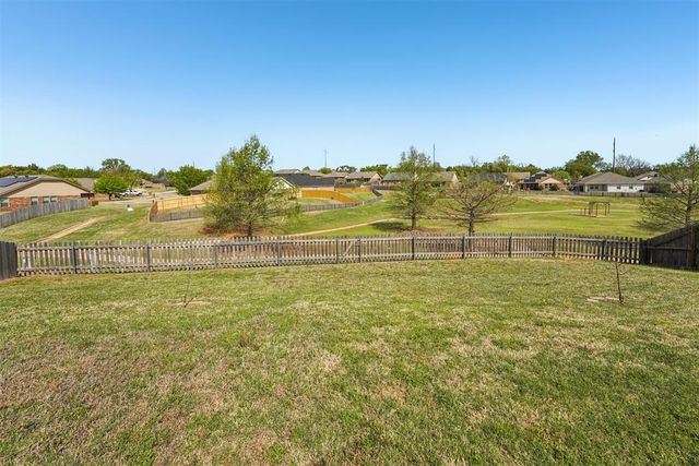 12607 SE 18th Street, Choctaw, OK 73020