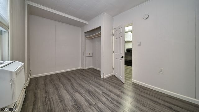 29 Oldham Rd, Wayne Twp., NJ 07470