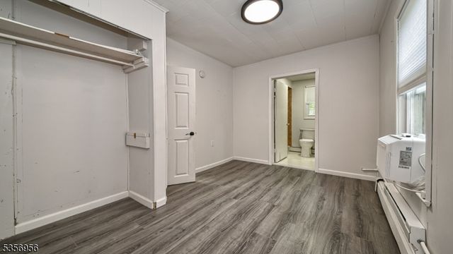 29 Oldham Rd, Wayne Twp., NJ 07470