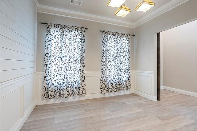 811 Walnut Woods Drive, Braselton, GA 30517