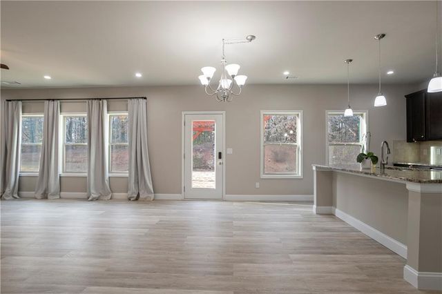 811 Walnut Woods Drive, Braselton, GA 30517