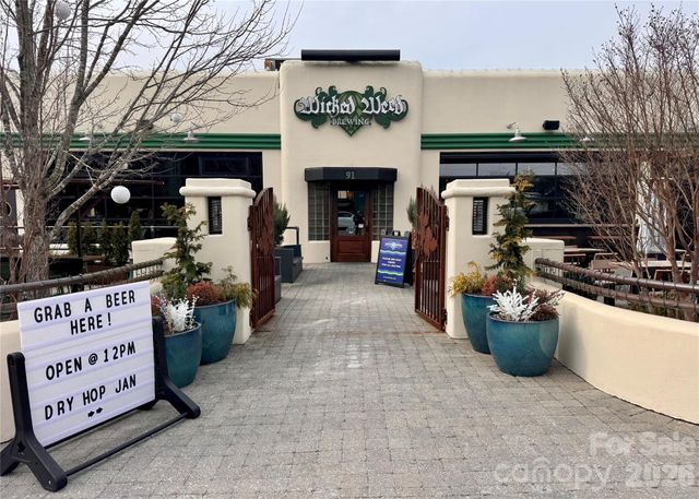 12 S Lexington Avenue 401, Asheville, NC 28801