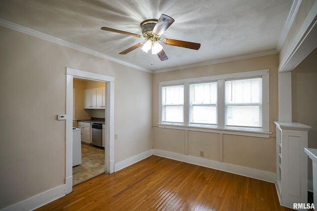 511 W LOUCKS Avenue, Peoria, IL 61603