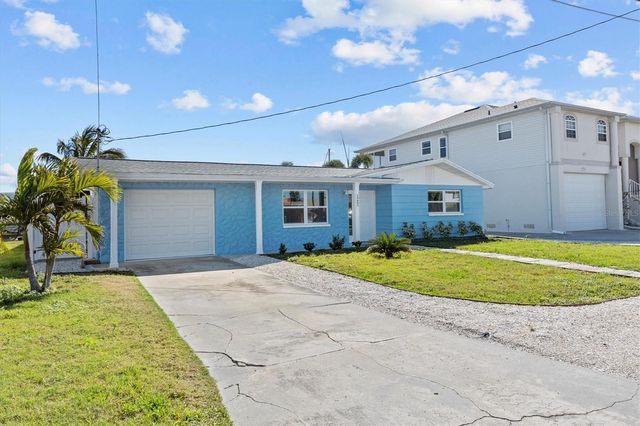 13604 MARIA DRIVE, Hudson, FL 34667