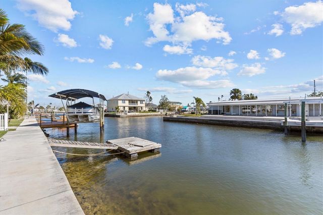 13604 MARIA DRIVE, Hudson, FL 34667