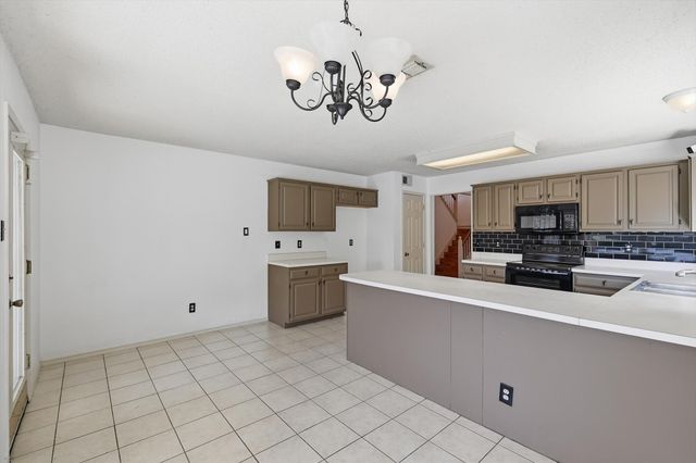 1808 Williams Way Lane, Dallas, TX 75228