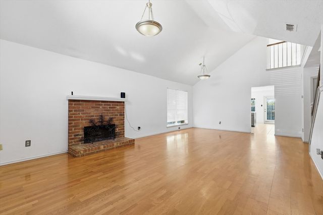 1808 Williams Way Lane, Dallas, TX 75228