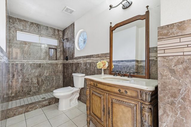 1808 Williams Way Lane, Dallas, TX 75228