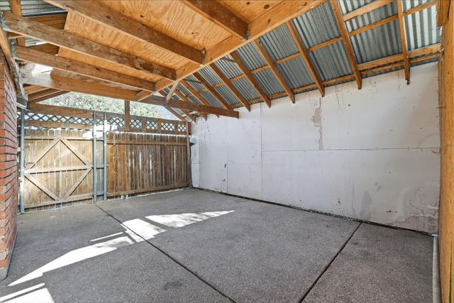 1808 Williams Way Lane, Dallas, TX 75228