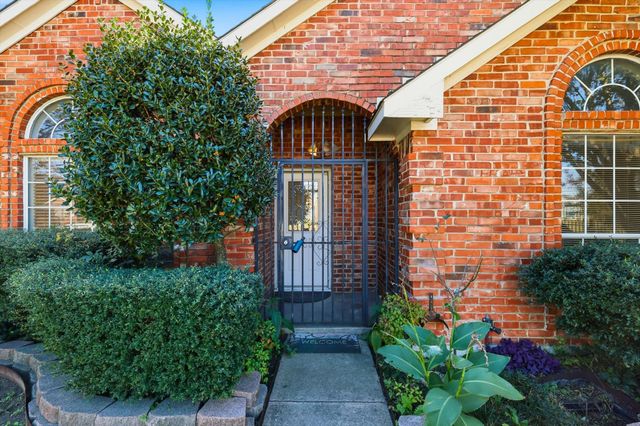 1808 Williams Way Lane, Dallas, TX 75228