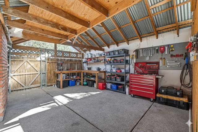 1808 Williams Way Lane, Dallas, TX 75228