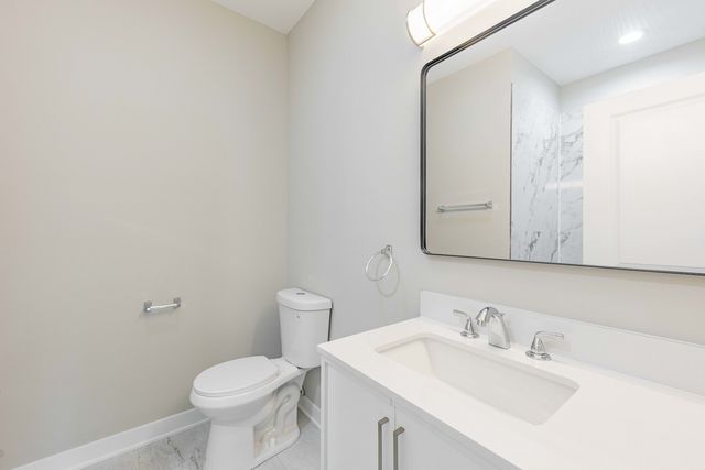 3029 W Washington Boulevard 2, Chicago, IL 60612