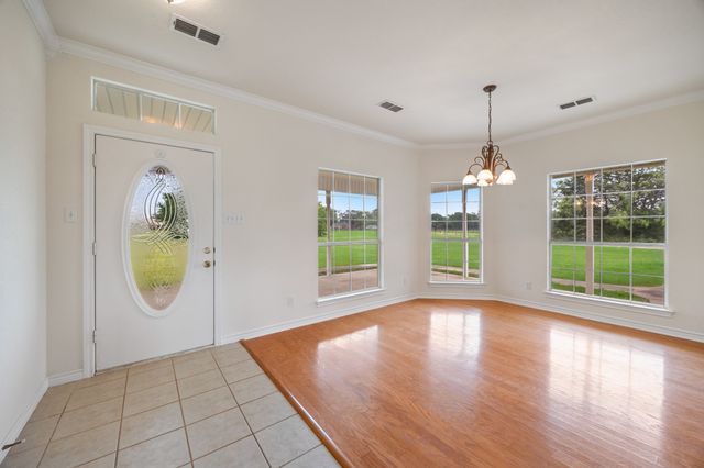 7644 County Rd 302 Road, Terrell, TX 75160