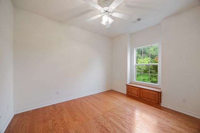 7644 County Rd 302 Road, Terrell, TX 75160