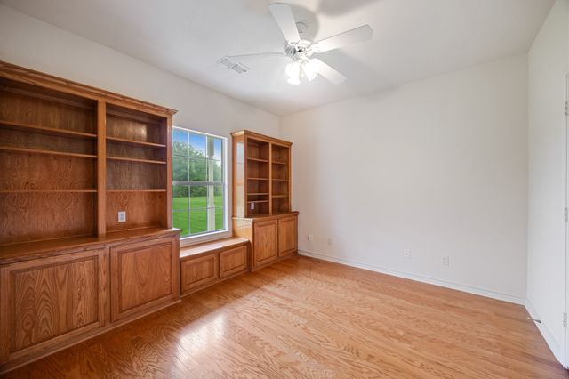 7644 County Rd 302 Road, Terrell, TX 75160