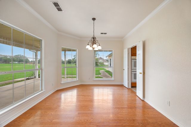 7644 County Rd 302 Road, Terrell, TX 75160