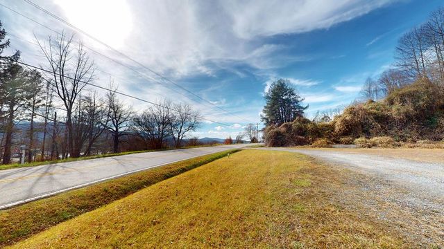 6785 Airport Road, Andrews, NC 28901