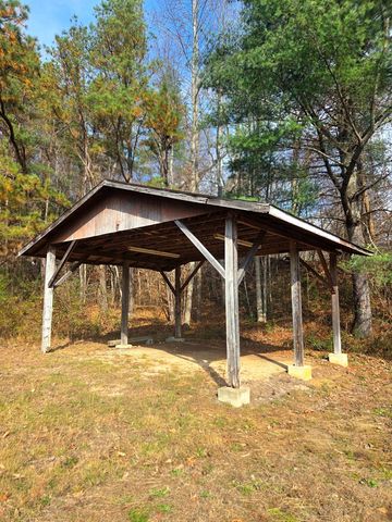 6785 Airport Road, Andrews, NC 28901
